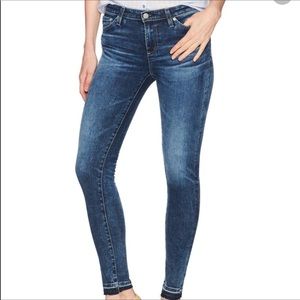 Hudson raw hem ankle skinny jeans